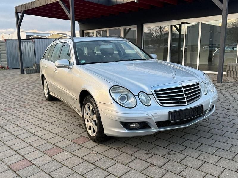 Silber Gebraucht 2007 Mercedes E280 Kombi | 2.990 € (Fairer Preis) - Bild 1/4