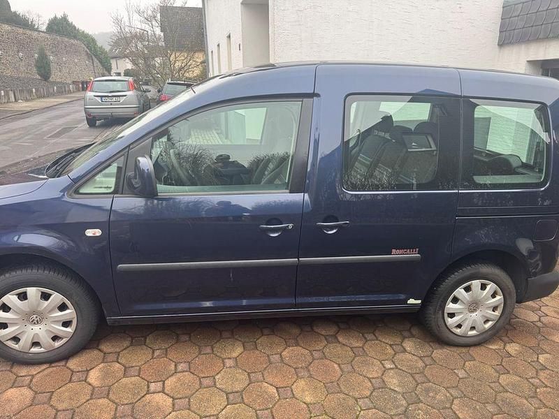 Gebraucht VW Caddy 86 PS (63 kW) 2011 Blau Van / Kleinbus