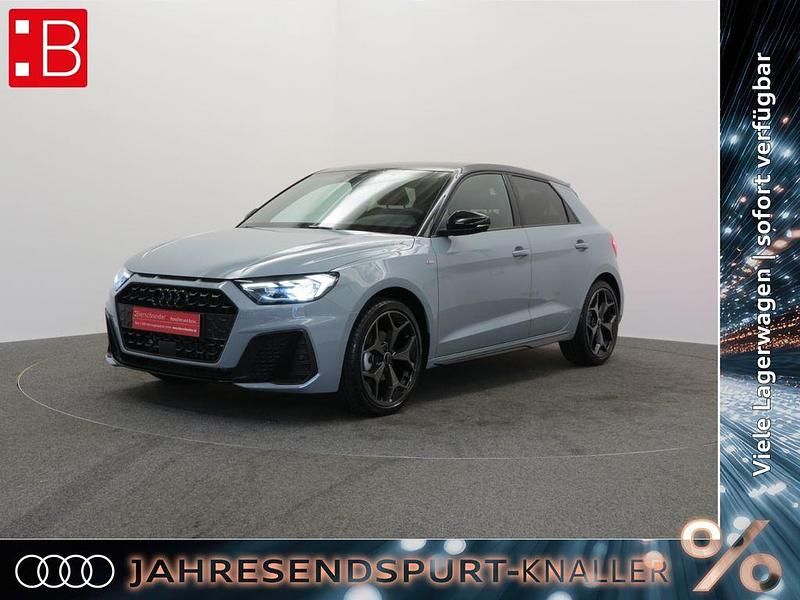Schwarz Neu 2025 Audi A1 Sportback Ambiente Kleinwagen | 33.949 € (Fairer Preis) - Bild 1/3