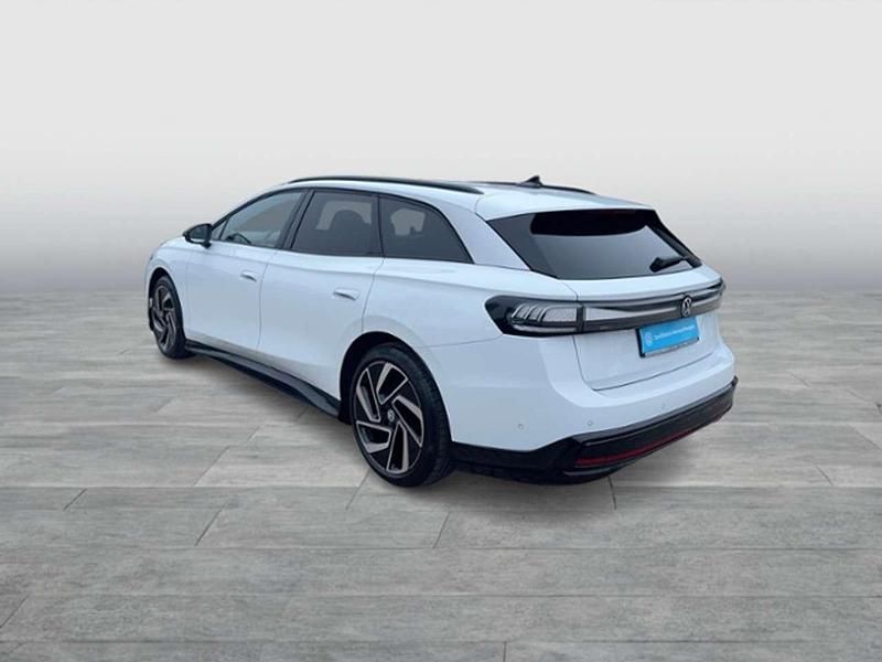 Gebraucht VW ID.7 Pro 210 kW (286 PS) 2025 Gletscherweiß metallic Kombi