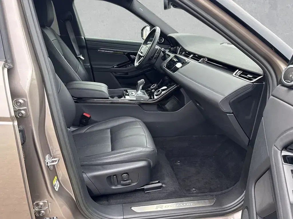 Gebraucht Land Rover Range Rover evoque SE Dynamic 204 PS (150 kW) 2023 Silber SUV