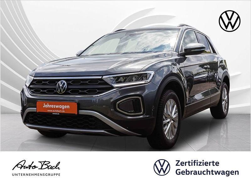 Indiumgrau metallic Gebraucht 2024 VW T-Roc Life SUV | 21.480 € (Fairer Preis) - Bild 1/4