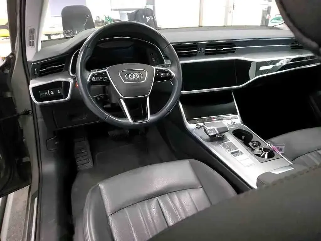 Gebraucht Audi A6 Design 265 PS (194 kW) 2022 Grau Kombi
