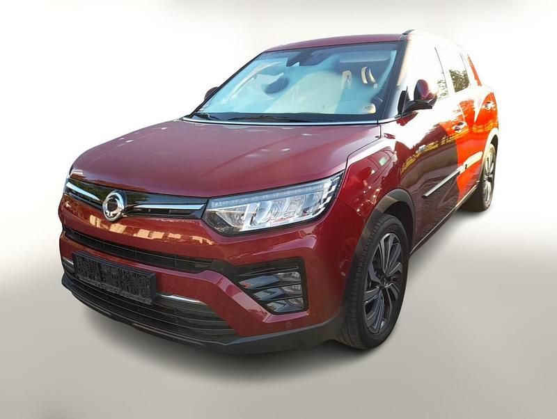 Rot Gebraucht 2020 Ssangyong (KGM) Tivoli Sapphire | 17.731 € - Bild 1/4
