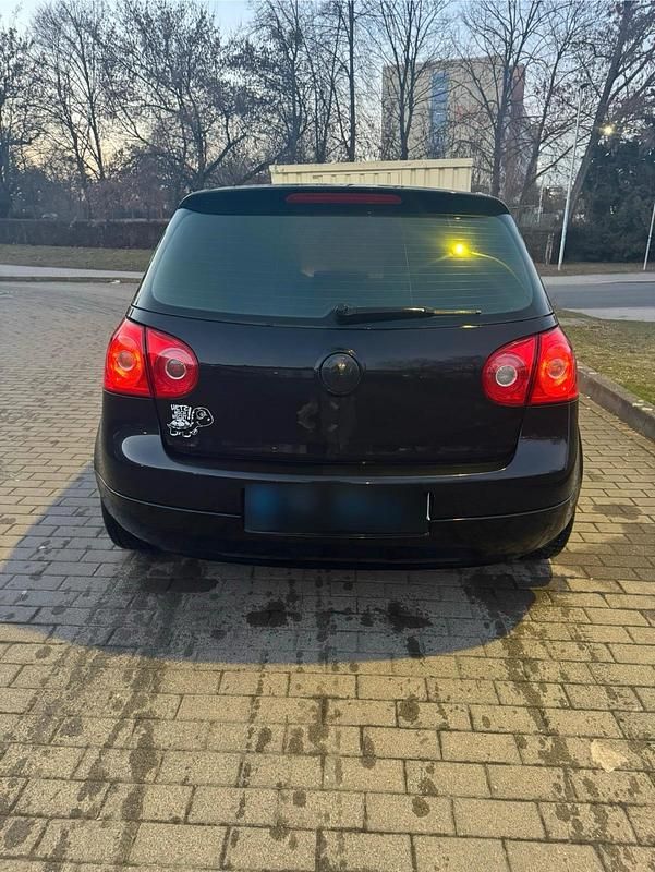 Gebraucht VW Golf V 75 PS (55 kW) 2005 Schwarz Kleinwagen