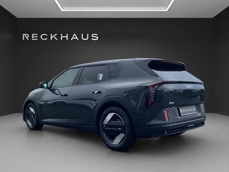 Neu Kia EV4 Earth 150 kW (204 PS) 2025 Grau Kleinwagen