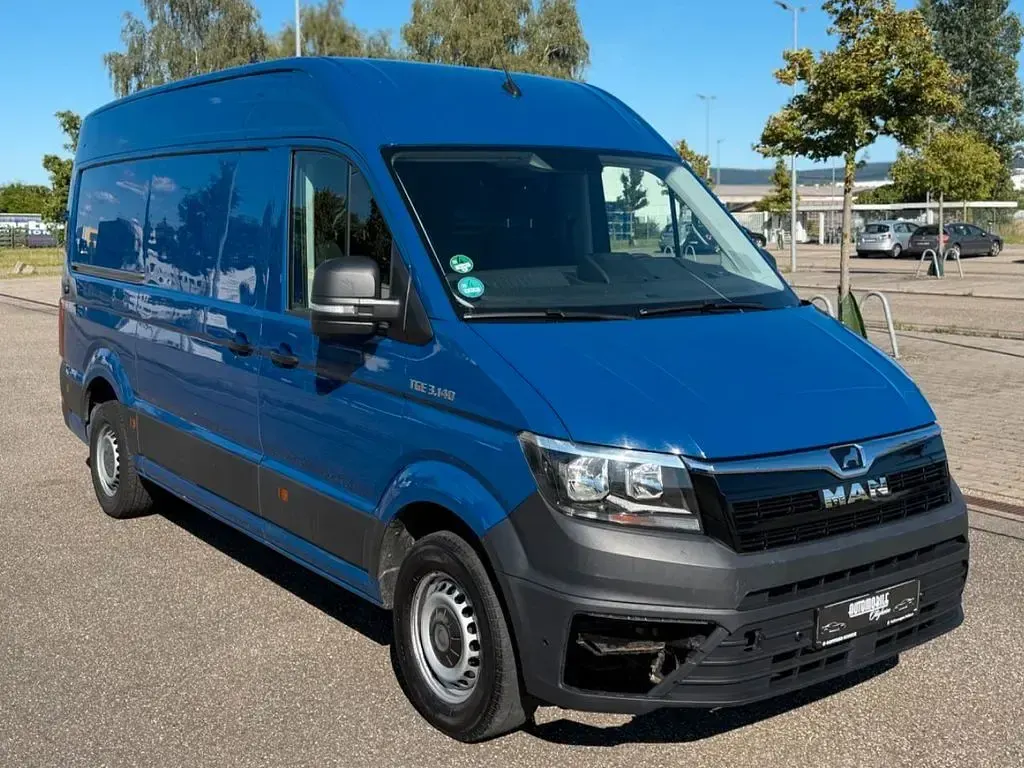 Gebraucht MAN TGE 140 PS (102 kW) 2017 Blau Van