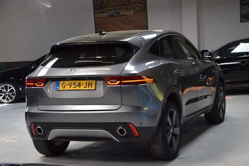 Gebraucht Jaguar E-Pace R-Dynamic 179 PS (131 kW) 2019 Grau SUV