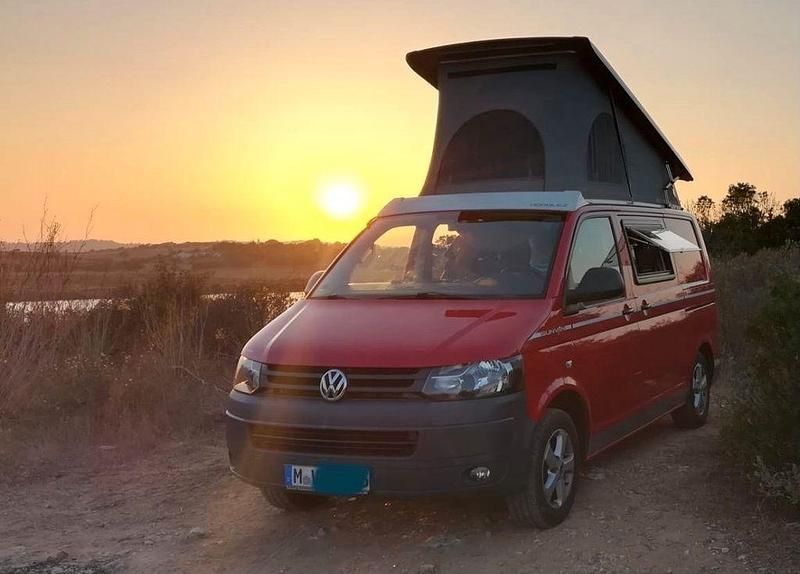 Gebraucht VW Transporter 140 PS (102 kW) 2010 Rot Van