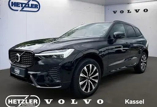 Gebraucht Volvo XC60 Plus 197 PS (144 kW) 2024 Onyx black / metallic SUV