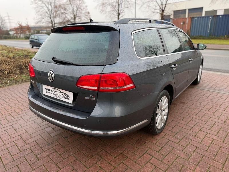 Gebraucht VW Passat Comfortline 122 PS (89 kW) 2012 Grau Kombi