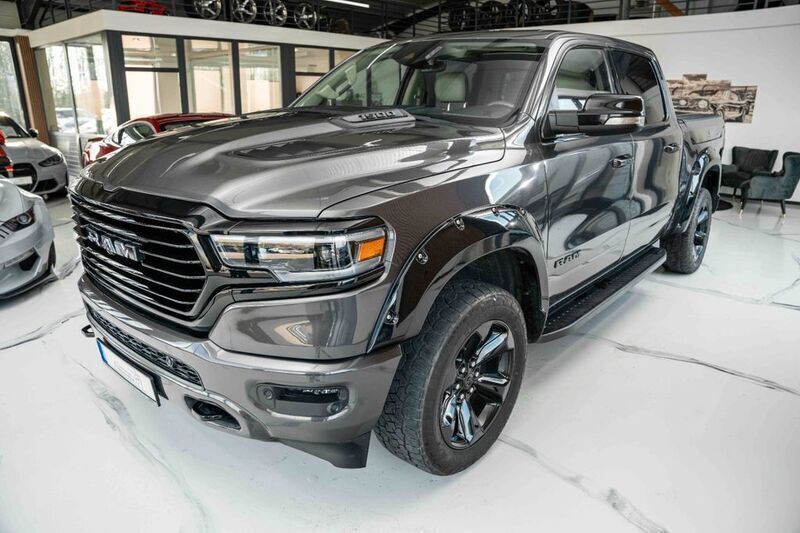 Grau Gebraucht 2019 Dodge Ram Limited Abholung | 51.990 € (Fairer Preis) - Bild 1/4