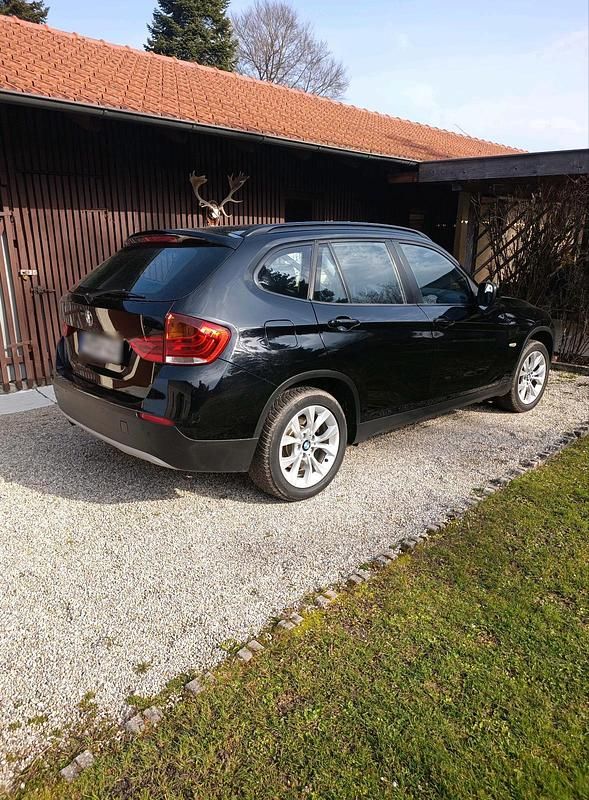 Gebraucht BMW X3 180 PS (132 kW) 2012 Schwarz SUV