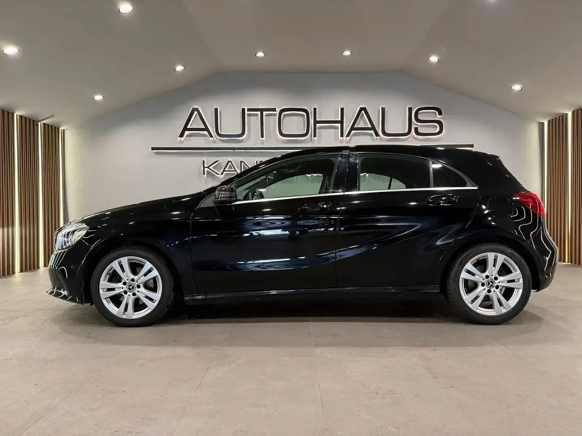 Gebraucht Mercedes A200 136 PS (100 kW) 2017 Schwarz Kleinwagen
