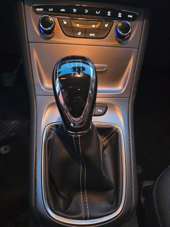 Gebraucht Opel Astra Business 110 PS (80 kW) 2017 Grau Kombi