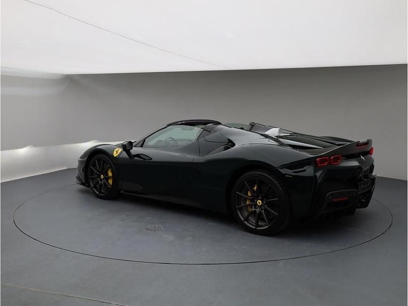 Gebraucht Ferrari SF90 1002 PS (736 kW) 2023 Verde british racing Cabrio