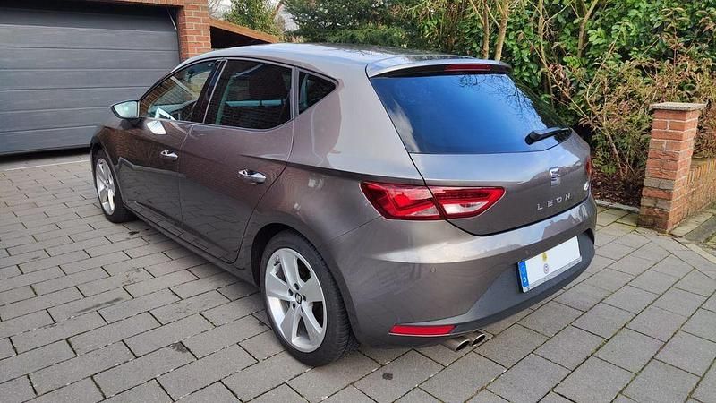 Gebraucht Seat Leon FR 150 PS (110 kW) 2016 Grau Limousine