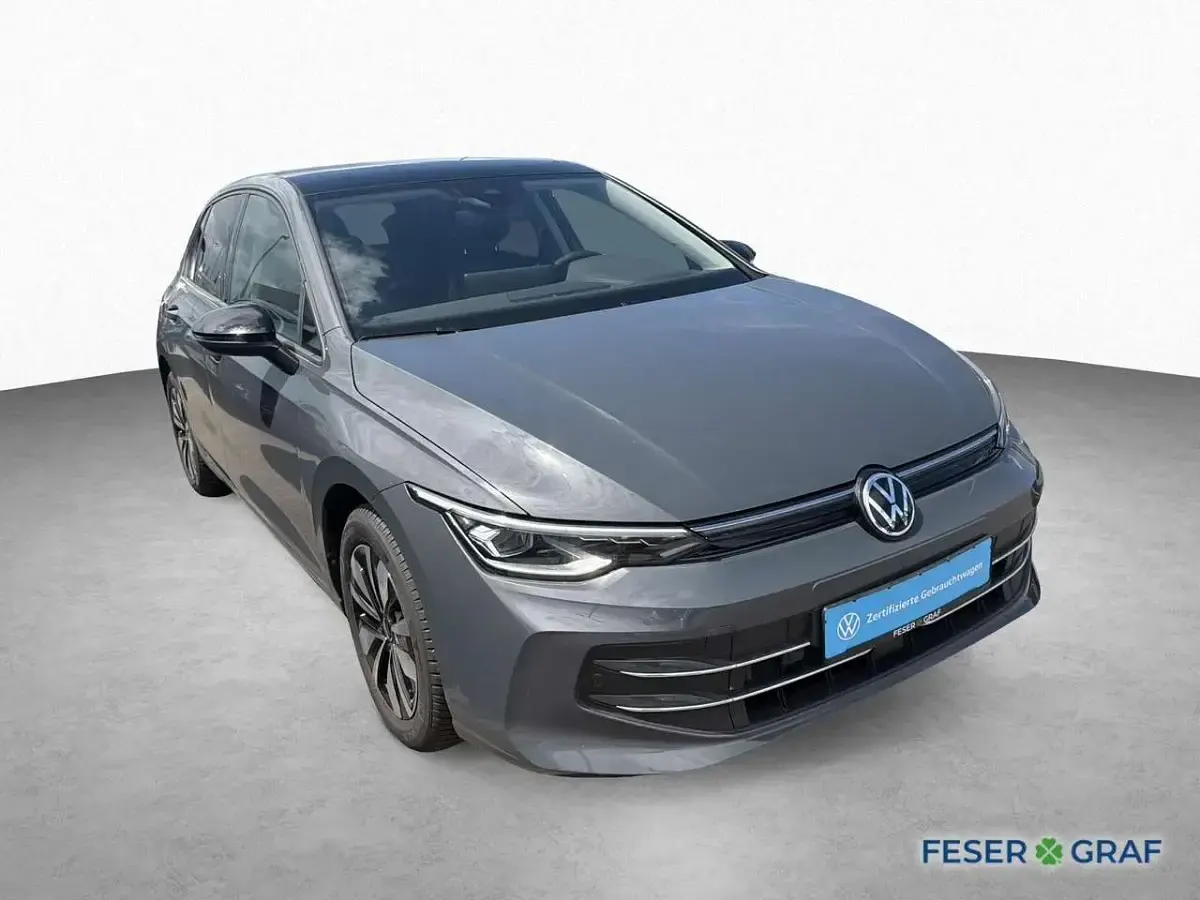 Gebraucht VW Golf VIII Goal 116 PS (85 kW) 2024 Delfingrau metallic Limousine