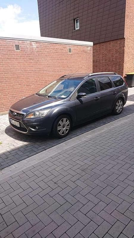 Gebraucht 2008 Ford Focus Titanium Kombi | 1.900 € (Teuer) - Bild 1/4