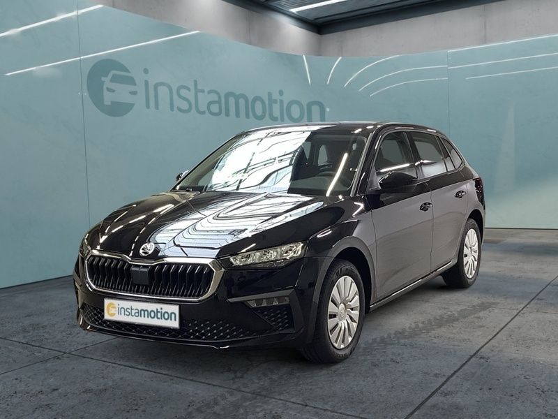 Schwarz Gebraucht 2024 Skoda Scala Essence Kleinwagen | 23.540 € (Teuer) - Bild 1/4