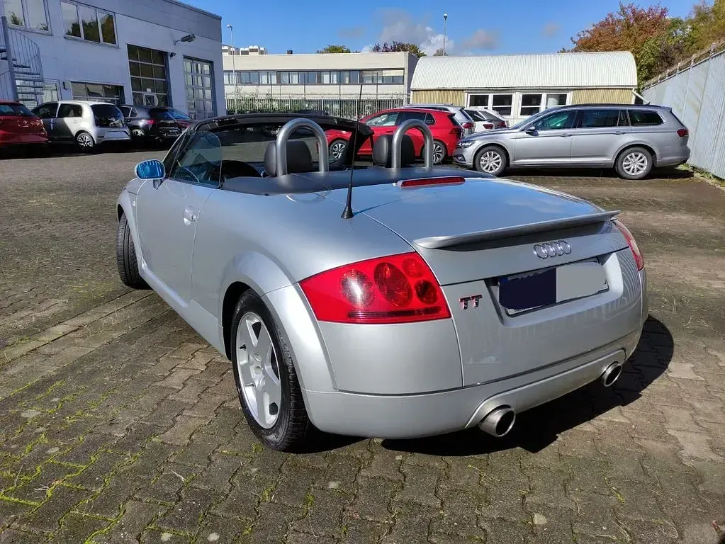 Gebraucht Audi TT Roadster Sport 179 PS (131 kW) 2000 Silber Cabrio