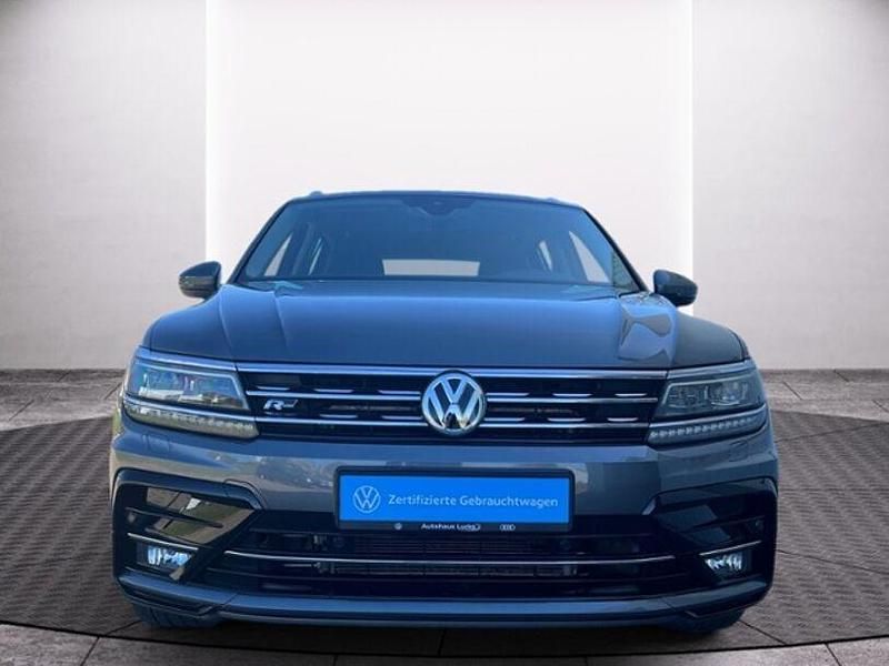 Gebraucht VW Tiguan Highline 190 PS (139 kW) 2020 Indiumgrau metallic (metallic) SUV
