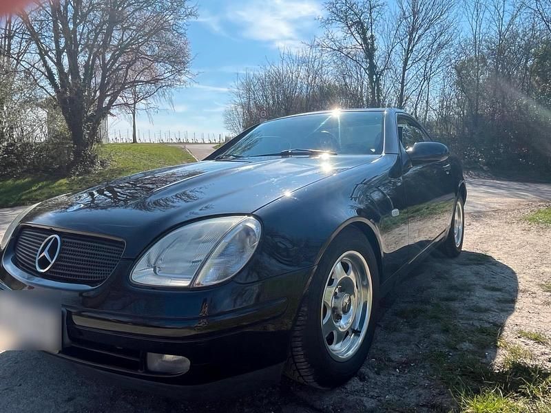 Gebraucht Mercedes SLK230 193 PS (141 kW) 1998 Schwarz Cabrio
