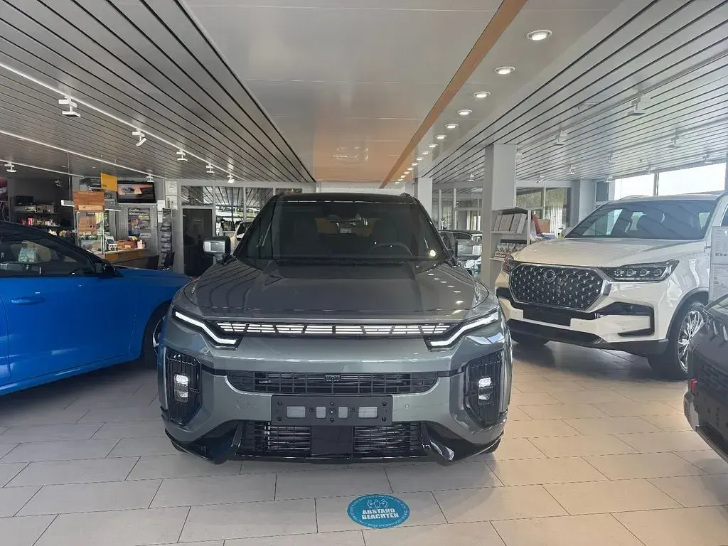 Gebraucht SsangYong Actyon 204 PS (150 kW) 2026 Grün SUV