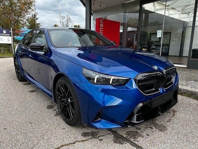 Gebraucht BMW M5 Performance 585 PS (430 kW) 2025 Blau Limousine