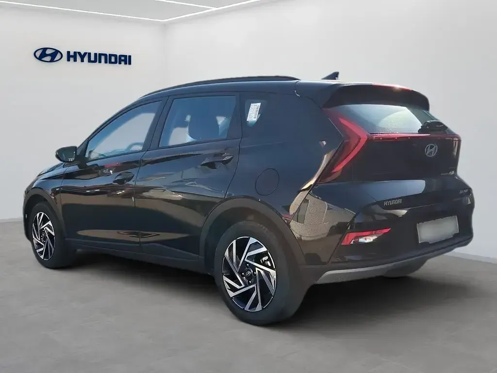 Neu Hyundai Bayon Trend 101 PS (74 kW) 2025 Schwarz SUV