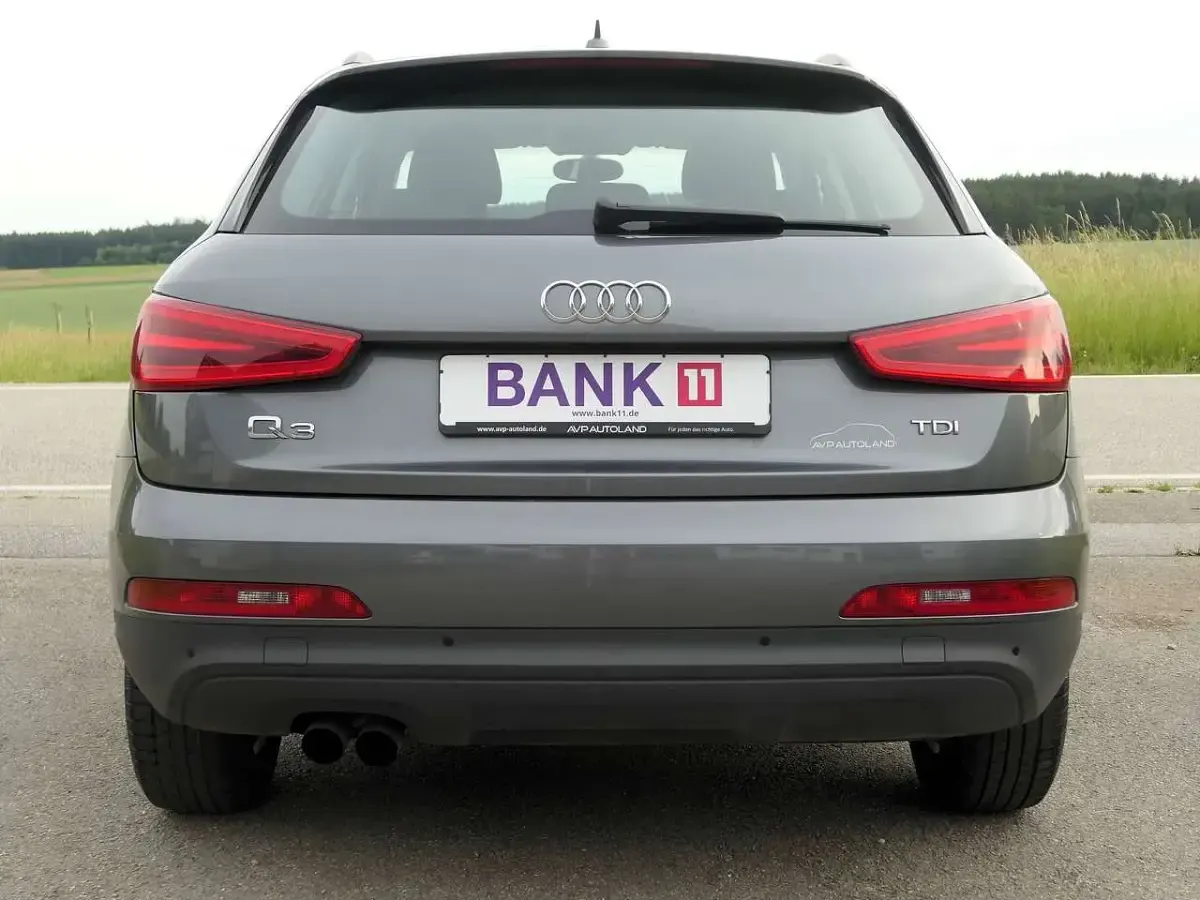 Gebraucht Audi Q3 140 PS (102 kW) 2013 Monsungrau SUV