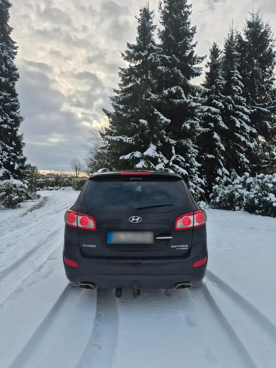 Gebraucht Hyundai Santa Fe 197 PS (144 kW) 2010 Schwarz SUV