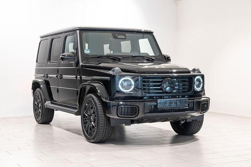 Schwarz Neu 2025 Mercedes G450 AMG SUV | 196.350 € - Bild 1/4