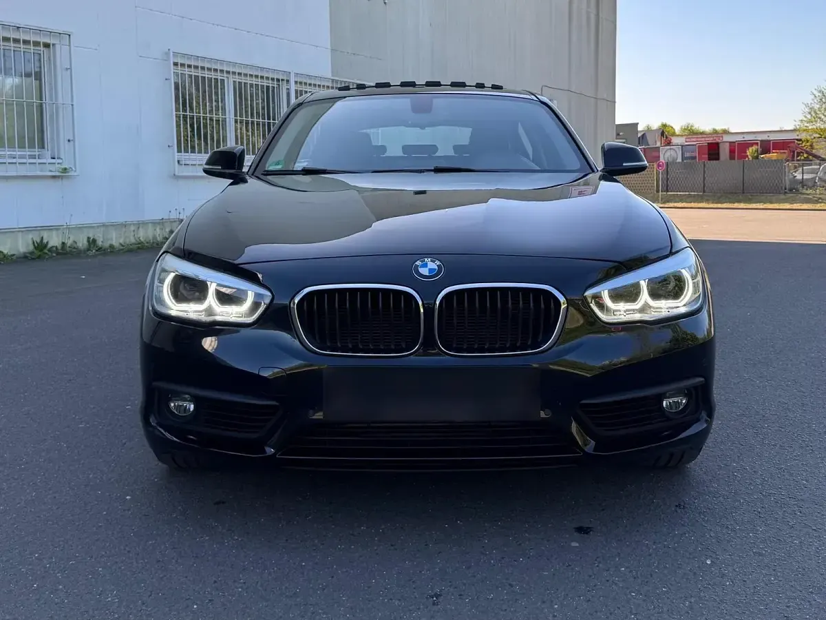 Second-hand BMW 120 190 CP (139 kW) 2017 Negru Hatchback