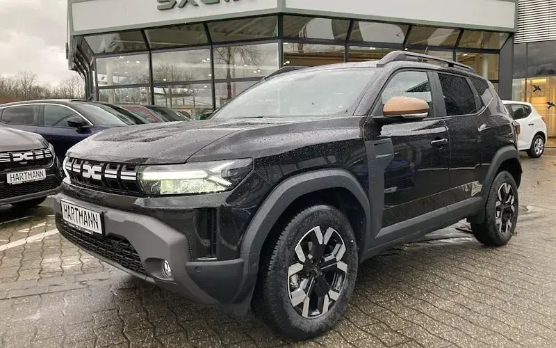 Neu Dacia Duster Expression 131 PS (96 kW) 2025 Schwarz SUV