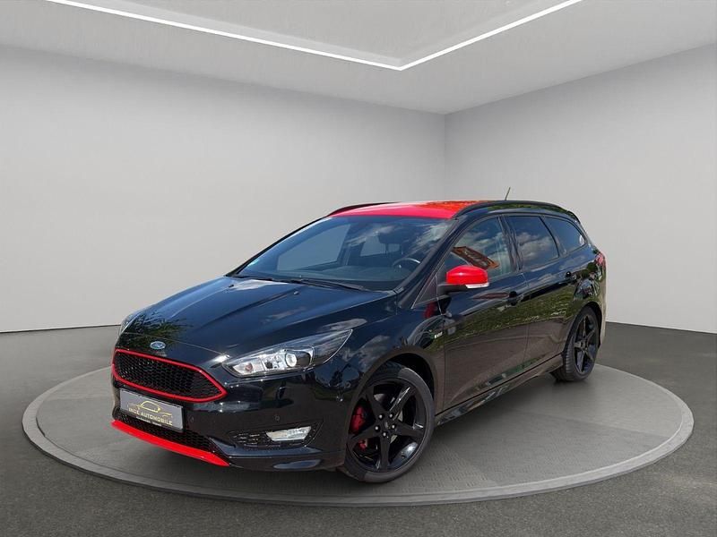 Second-hand Ford Focus ST-Line 150 CP (110 kW) 2017 Negru Break