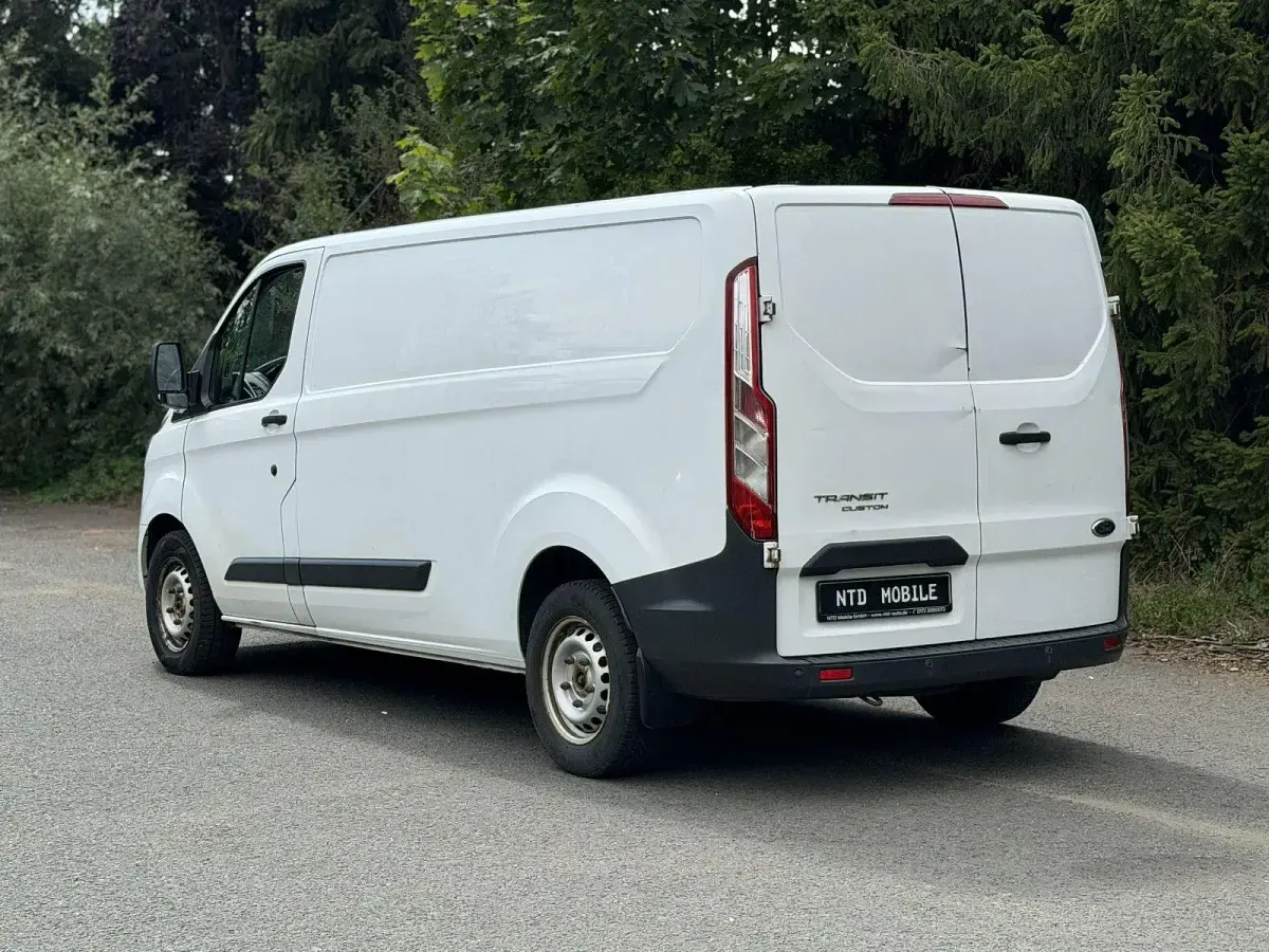 Gebraucht Ford Transit Custom 105 PS (77 kW) 2017 Weiß Van