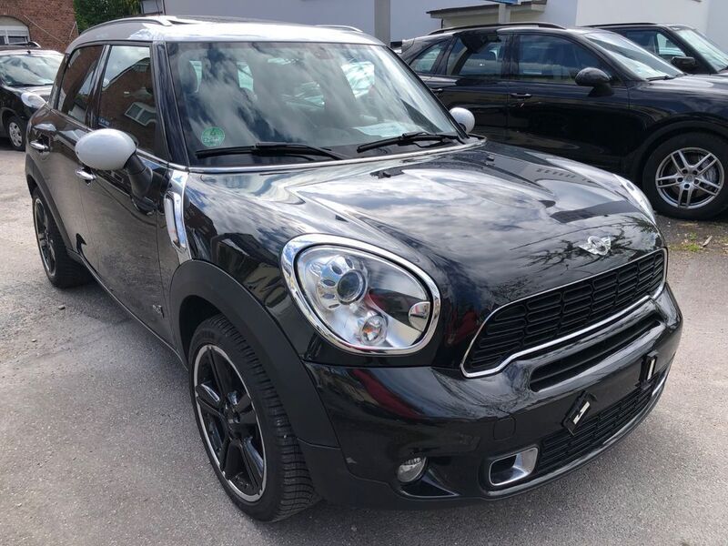 Schwarz Gebraucht 2011 Mini Cooper SD Kleinwagen | 12.970 € (Teuer) - Bild 1/4