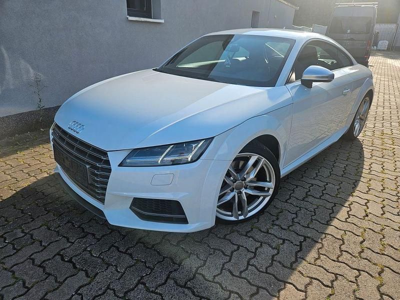 Weiß Gebraucht 2015 Audi TTS Sport Coupé | 26.490 € (Etwas zu teuer) - Bild 1/4