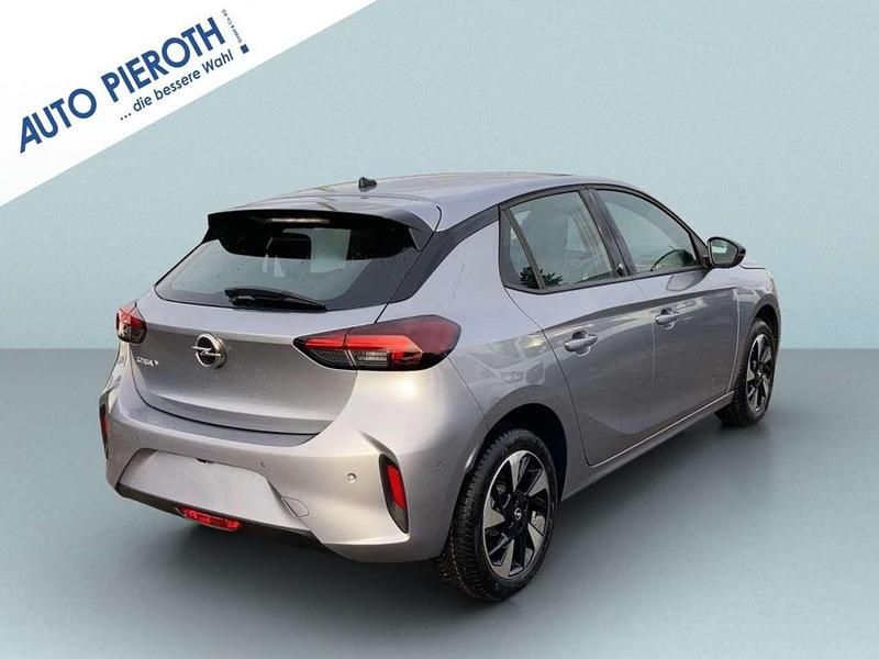 Używany Opel Corsa-e 100 kW (136 KM) 2023 Szary Hatchback