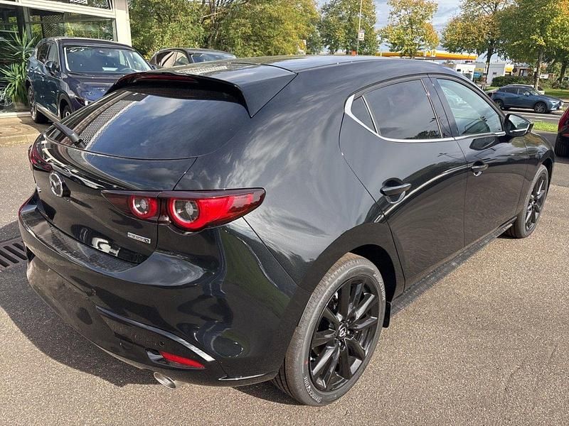 Neu Mazda 3 Exclusive-Line 186 PS (136 kW) 2025 Kleinwagen