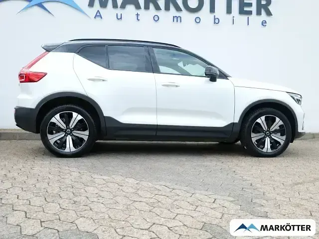 Gebraucht Volvo XC40 Plus 169 kW (231 PS) 2023 Weiss SUV