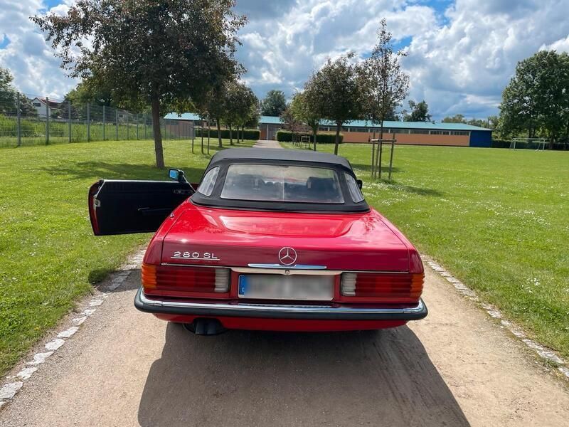Rot Gebraucht 1982 Mercedes SL280 Cabrio | 30.000 € - Bild 1/4