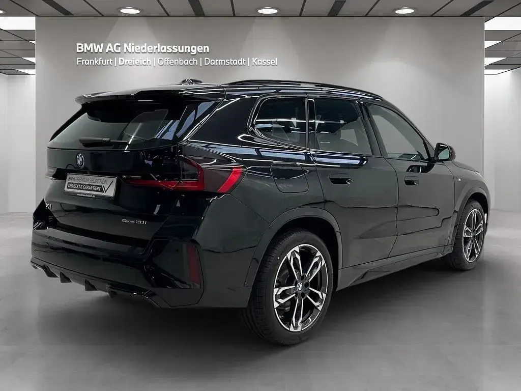 Gebraucht BMW X1 Performance 156 PS (114 kW) 2025 Schwarz SUV