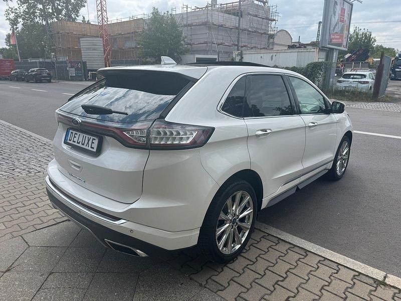 Second-hand Ford Edge Vignale 209 CP (153 kW) 2017 Alb SUV