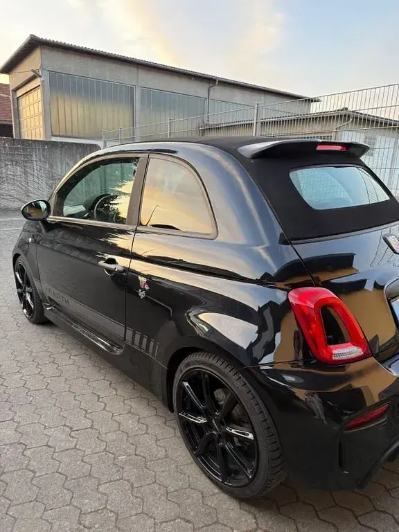Second-hand Abarth 595C Competizione 179 CP (131 kW) 2017 Negru Cabrio