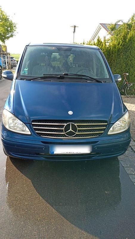 Blau Gebraucht 2005 Mercedes Viano Van / Kleinbus | 4.999 € (Superpreis) - Bild 1/4