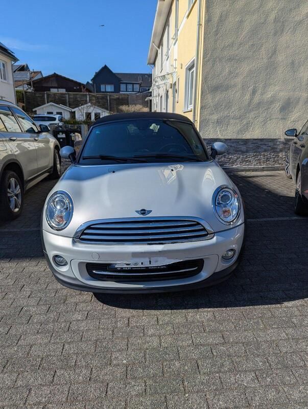 Silber Gebraucht 2012 Mini Roadster Cabrio | 10.200 € - Bild 1/4
