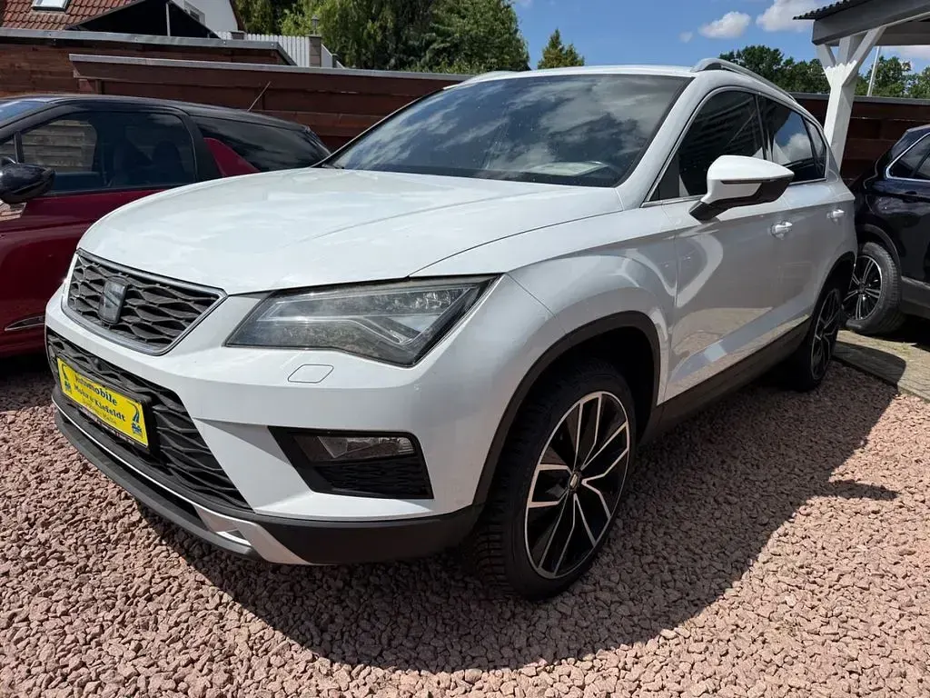 Gebraucht Seat Ateca XCELLENCE 150 PS (110 kW) 2017 Weiß SUV