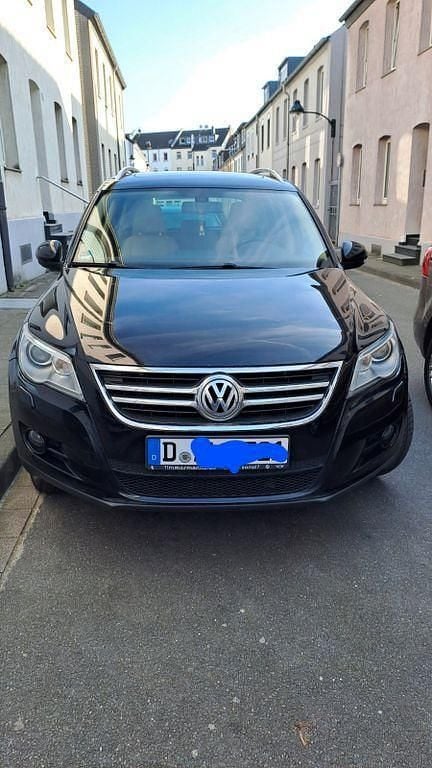 Gebraucht VW Tiguan 170 PS (125 kW) 2011 Schwarz SUV